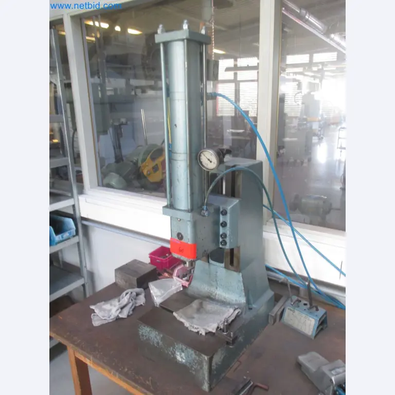 Metalworking, turning, milling, grinding, and finishing for surgical applications-2