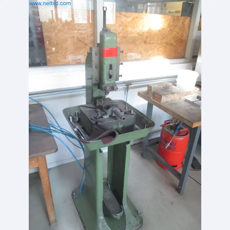 Metalworking, turning, milling, grinding, and finishing for surgical applications-2