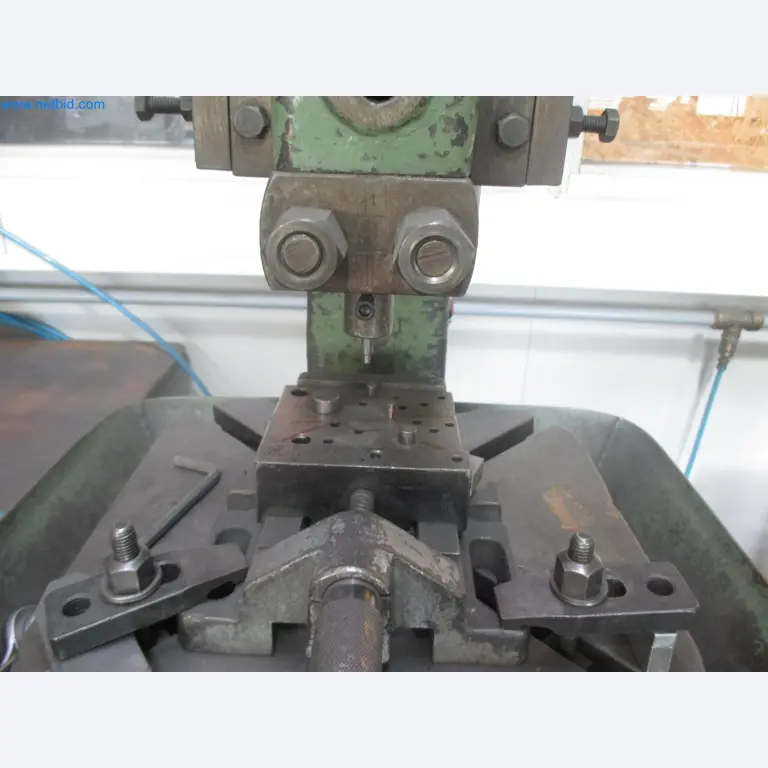 Metalworking, turning, milling, grinding, and finishing for surgical applications-3