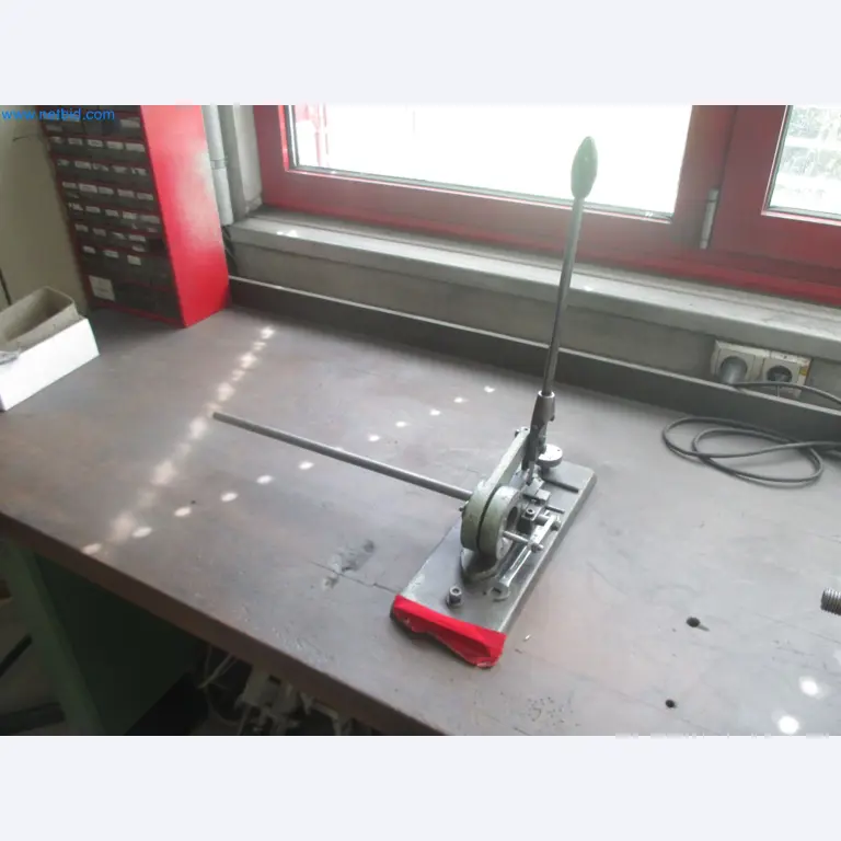 Metalworking, turning, milling, grinding, and finishing for surgical applications-5