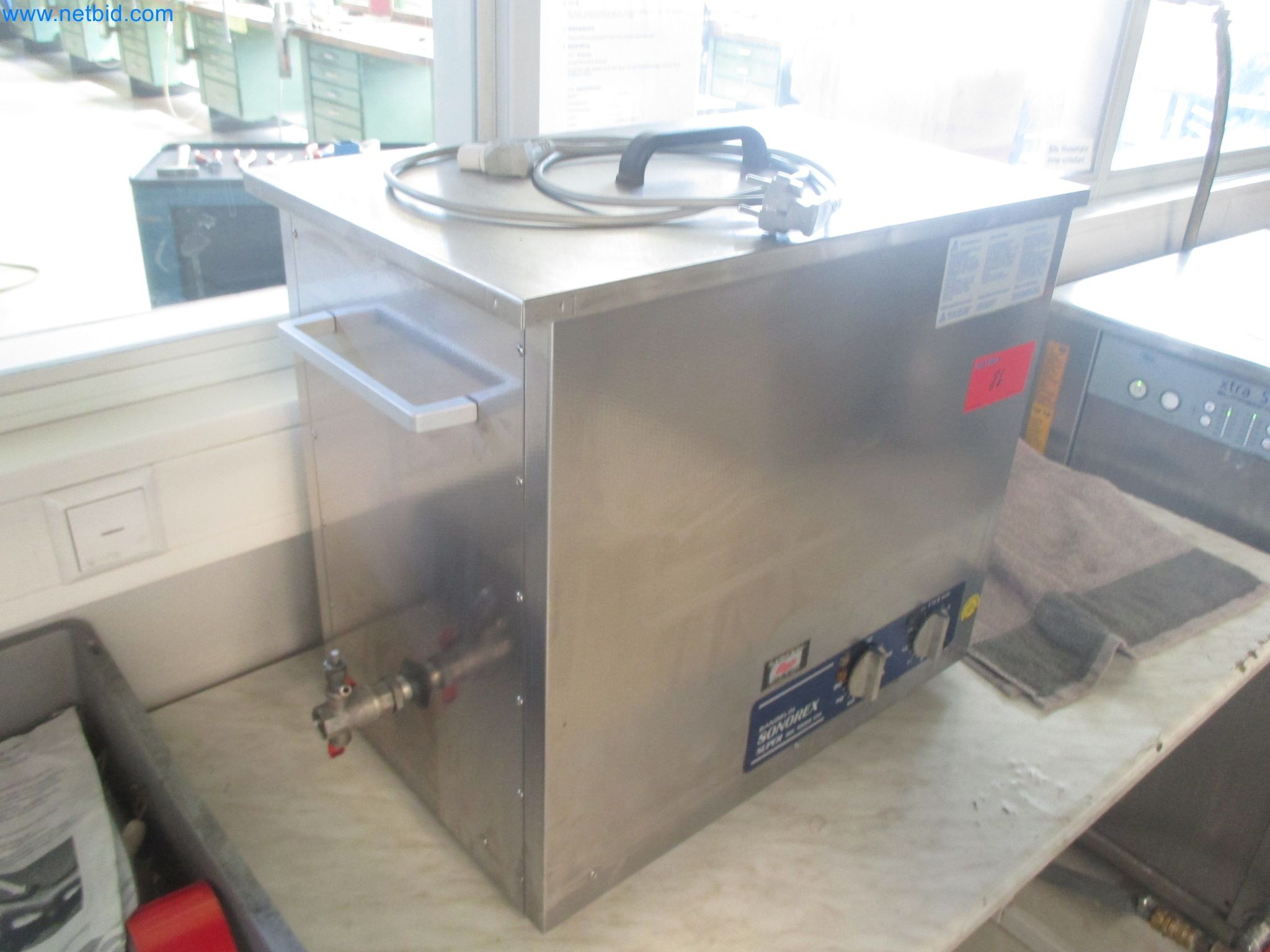 Metalworking, turning, milling, grinding, and finishing for surgical applications-1