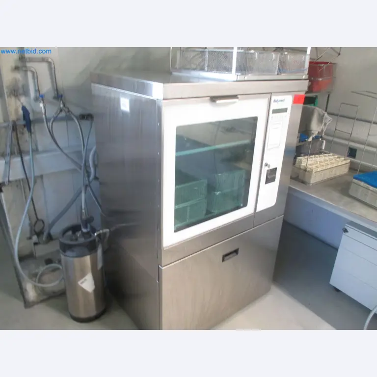 Metalworking, turning, milling, grinding, and finishing for surgical applications-2