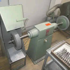 Double-jaw vise Rema DP30