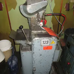 10 Automaty na řezání závitů a vrtání Streicher, Feindler u.a.m. 2M u.a.m.