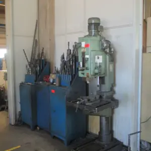 Column Drill Press VEB Werkzeugmaschinenfabrik Saalfeld BS16AL