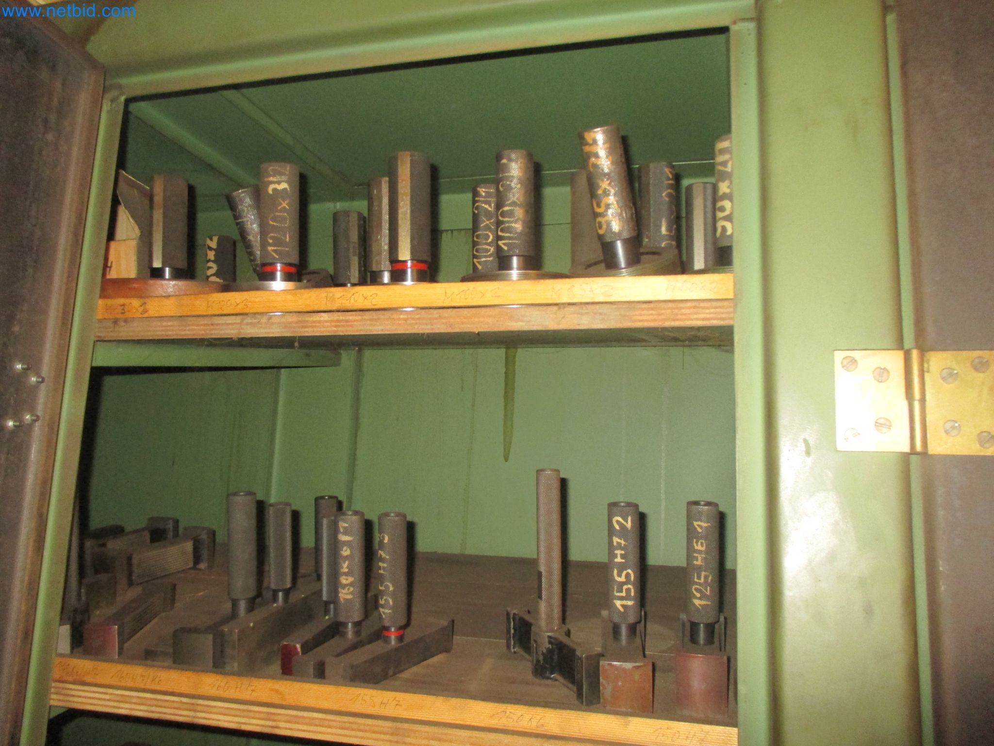 Trabalho em metal, fresagem, corte a laser, soldadura-10