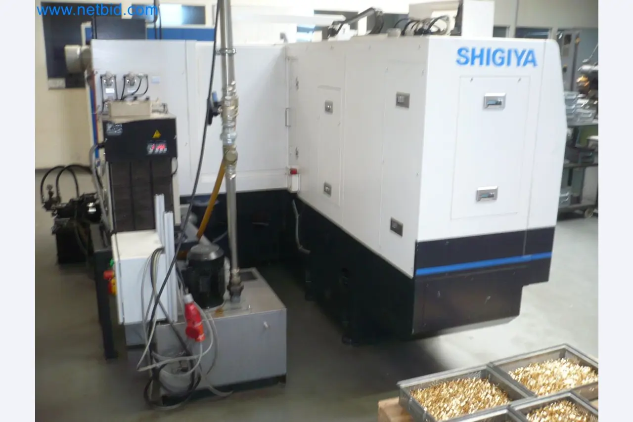 Přesná CNC bruska na kulato SHIGIYA GPA-40B-12