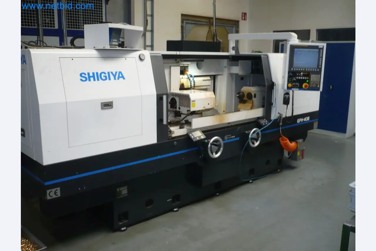 Přesná CNC bruska na kulato SHIGIYA GPA-40B-1