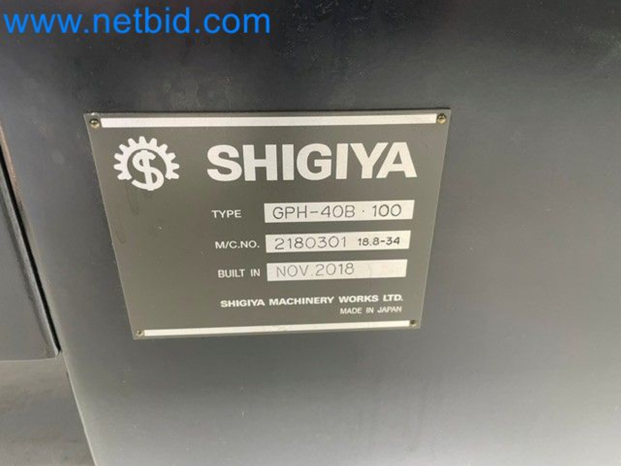 Přesná CNC bruska na kulato SHIGIYA GPA-40B-4