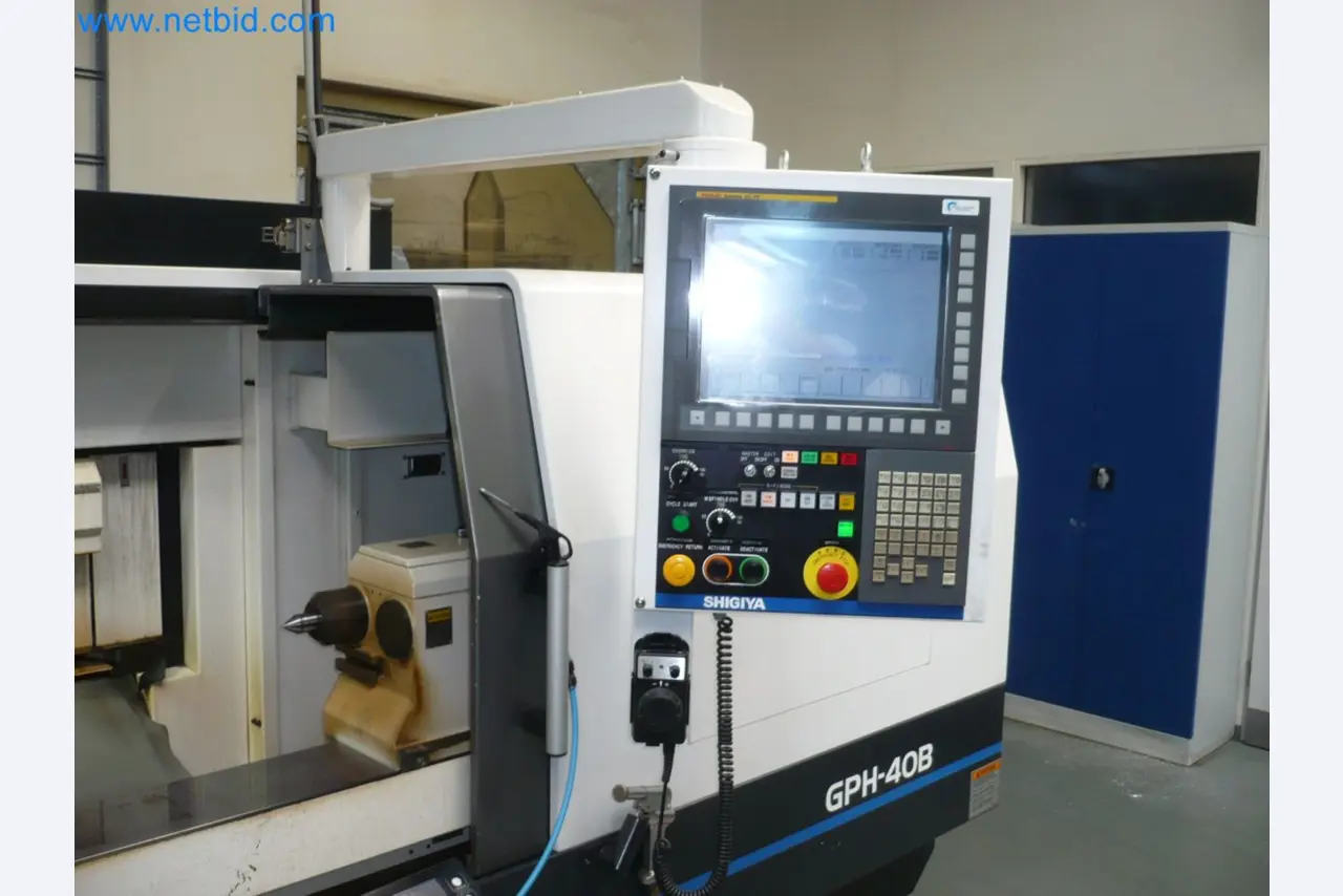 Přesná CNC bruska na kulato SHIGIYA GPA-40B-6