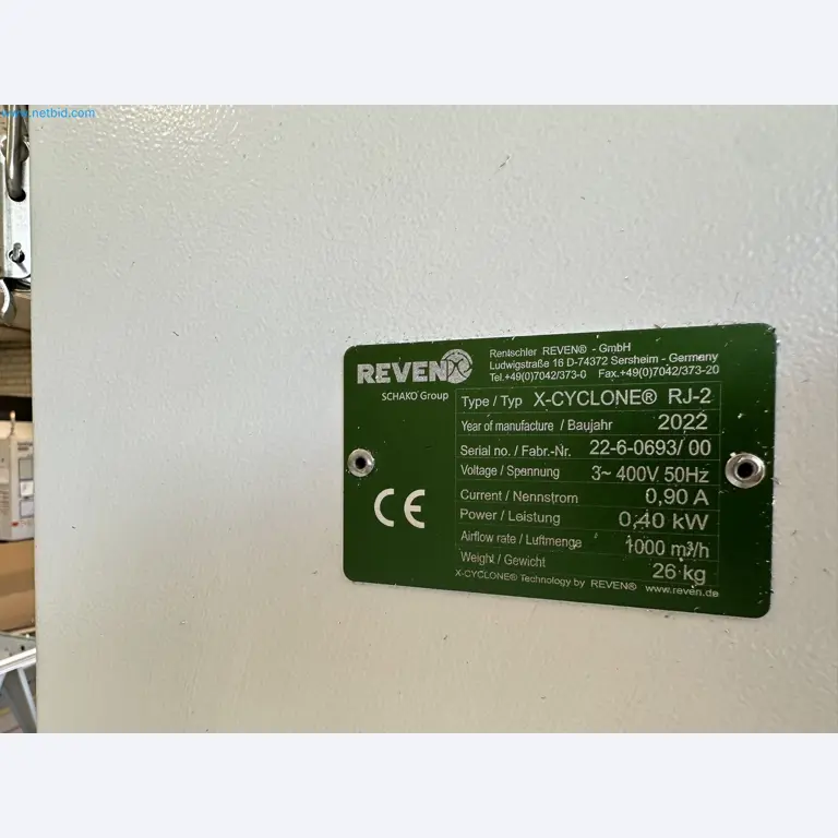 Machine from the field of industrial cutting lines and cut-to-length lines for processing aluminum and light metal profiles-19