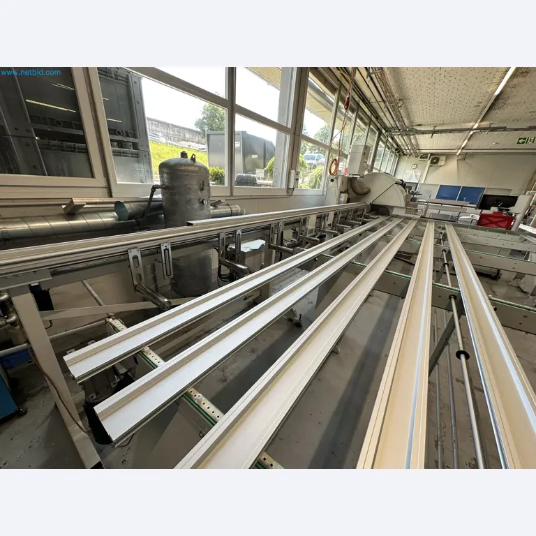 Machine from the field of industrial cutting lines and cut-to-length lines for processing aluminum and light metal profiles-3