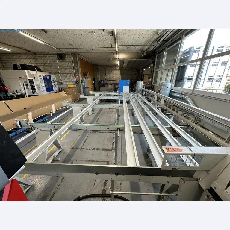 Machine from the field of industrial cutting lines and cut-to-length lines for processing aluminum and light metal profiles-5