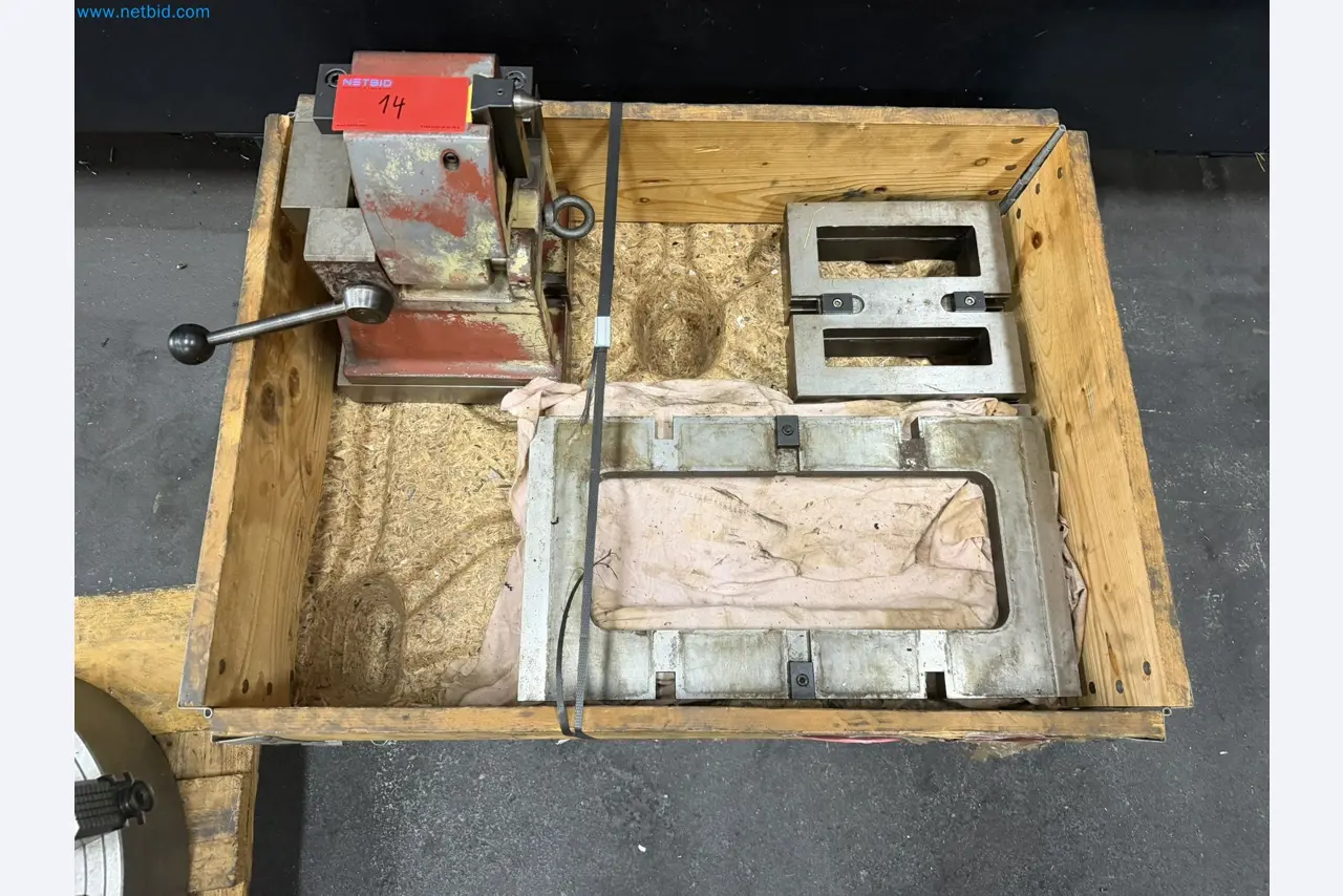 Centres d'usinage, tours, appareils de soudage destinés au secteur de la construction mécanique et de la serrurerie
-73