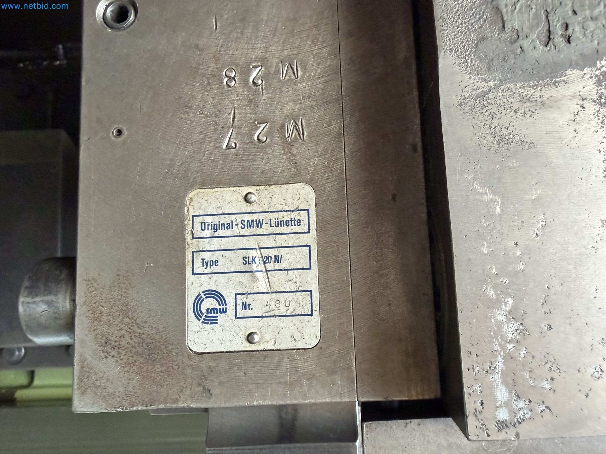 Centra obróbcze, tokarki, urządzenia spawalnicze z dziedziny budowy maszyn i ślusarstwa
-6