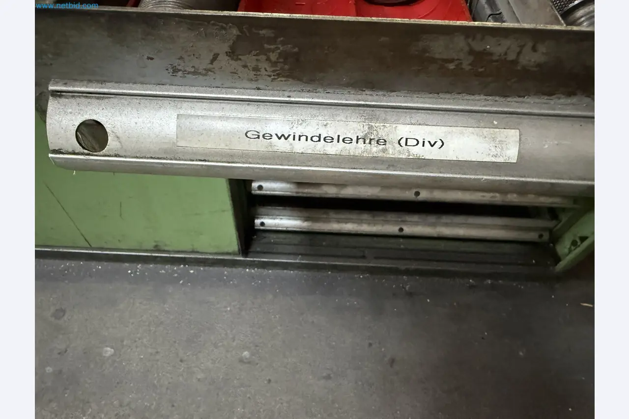 Centra obróbcze, tokarki, urządzenia spawalnicze z dziedziny budowy maszyn i ślusarstwa
-5