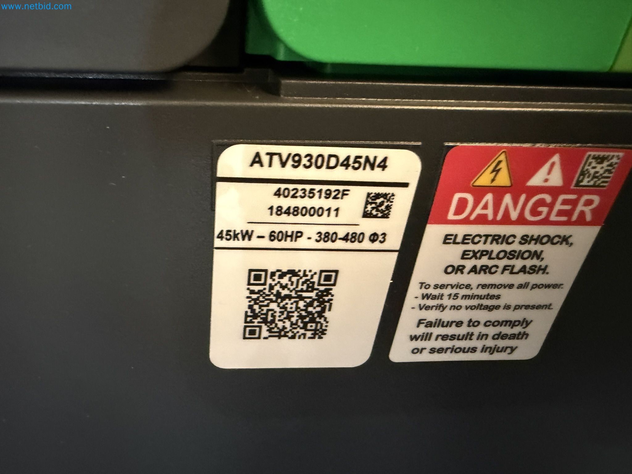 Centra obróbcze, tokarki, urządzenia spawalnicze z dziedziny budowy maszyn i ślusarstwa
-26