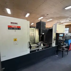 Pionowe 4-osiowe centrum obróbcze Mazak VTC200CII