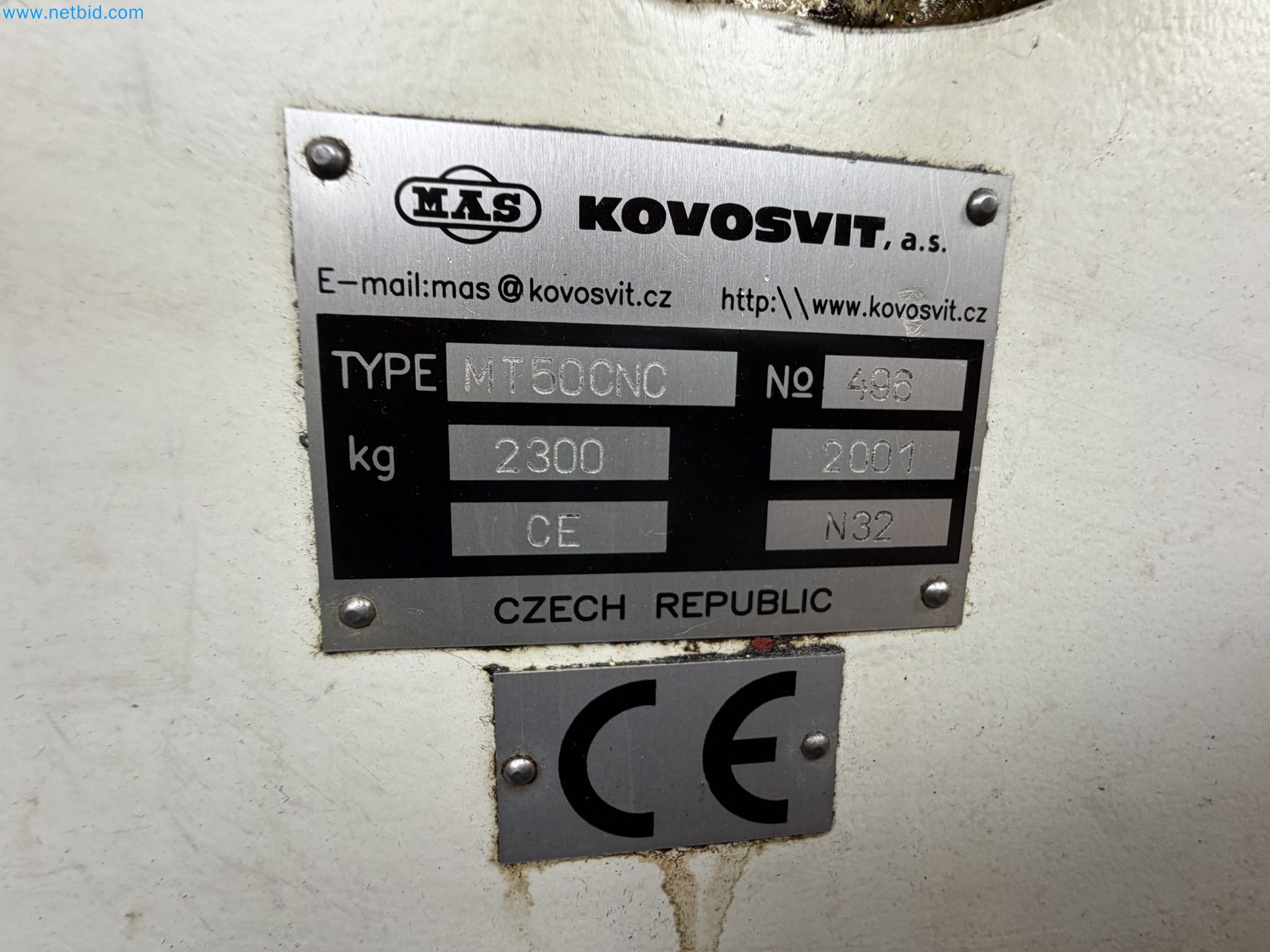 Centra obróbcze, tokarki, urządzenia spawalnicze z dziedziny budowy maszyn i ślusarstwa
-11