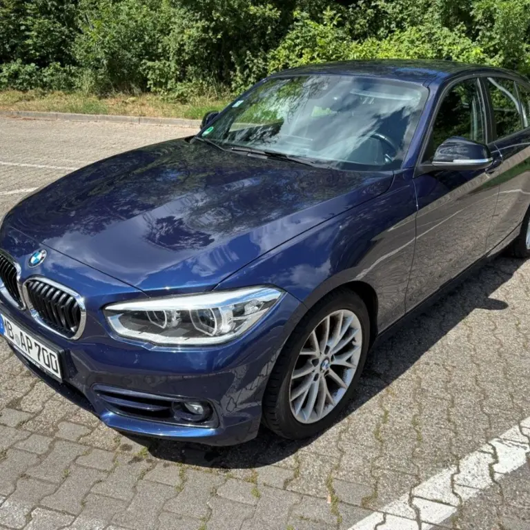 osobní automobily BMW 120 i