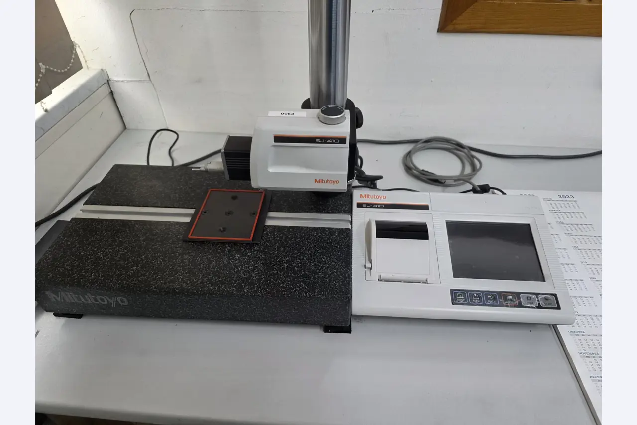 4-axis metal machining center, CNC lathes, workshop equipment, vehicles-12