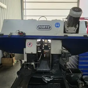 4-axis metal machining center, CNC lathes, workshop equipment, vehicles