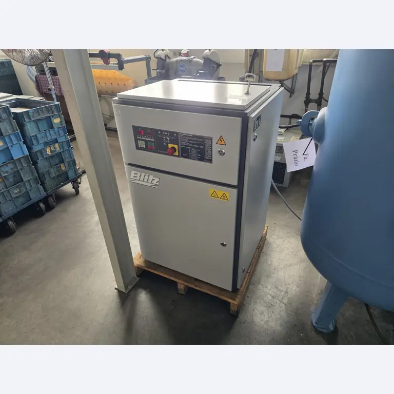 4-axis metal machining center, CNC lathes, workshop equipment, vehicles-4