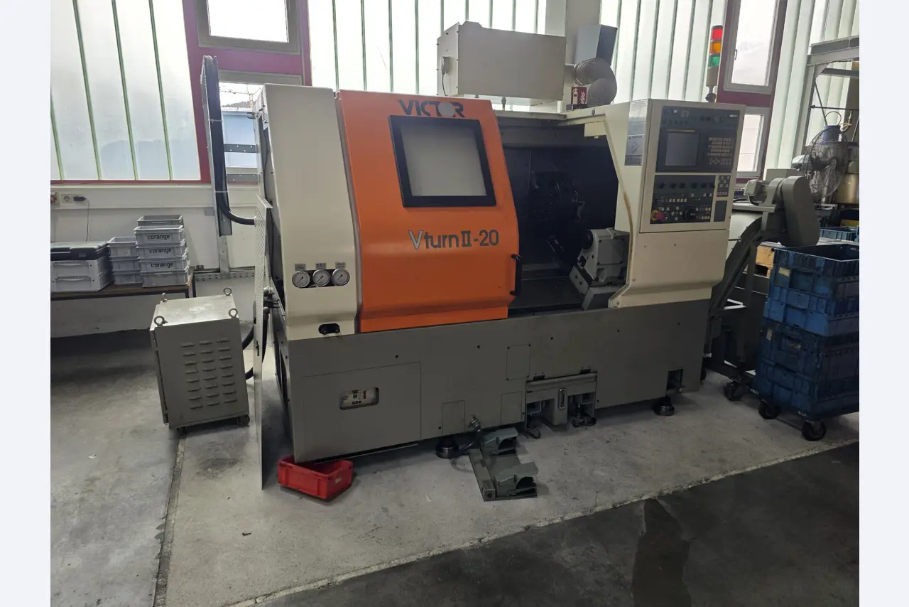4-axis metal machining center, CNC lathes, workshop equipment, vehicles-5