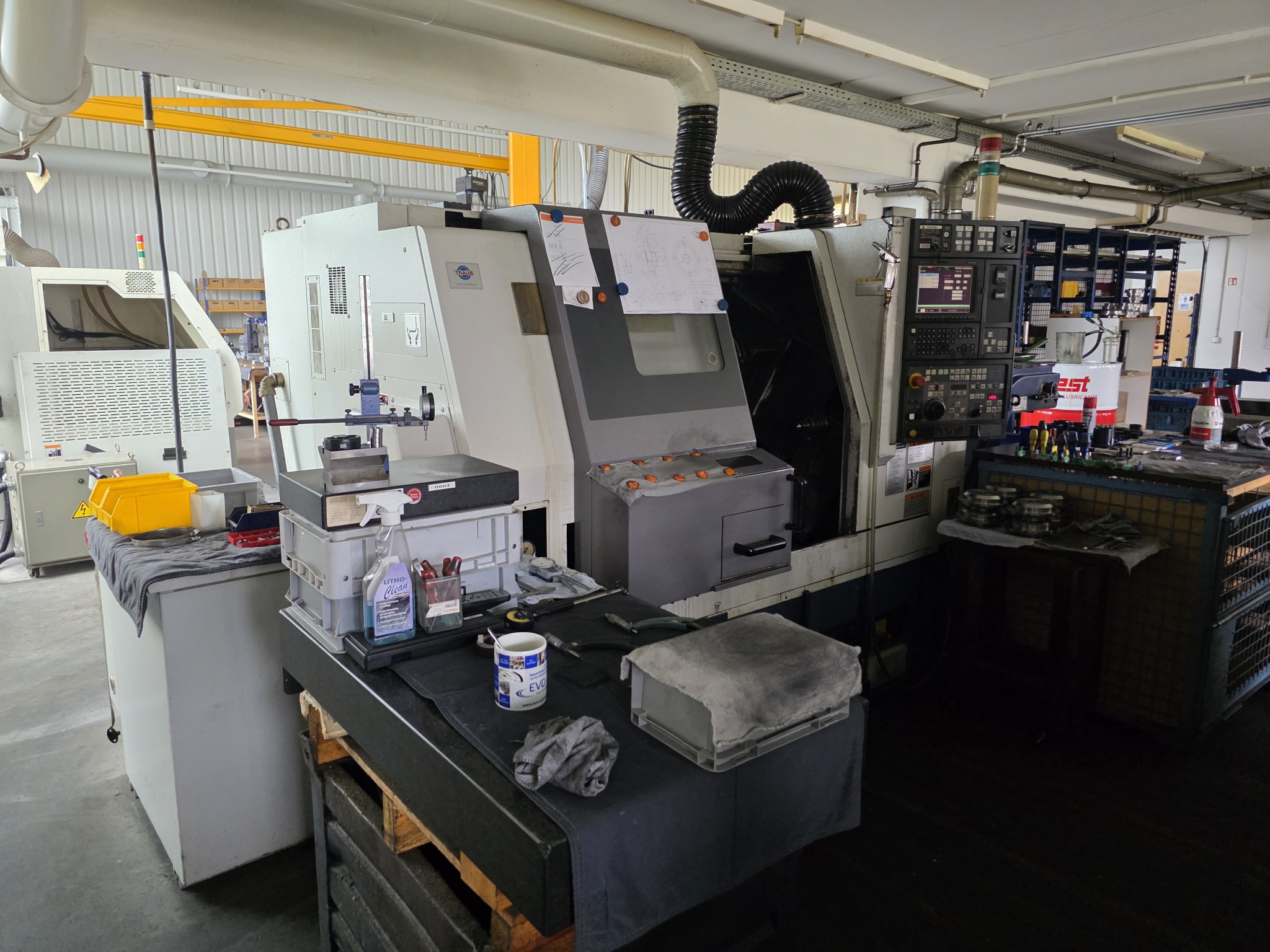 4-axis metal machining center, CNC lathes, workshop equipment, vehicles-6