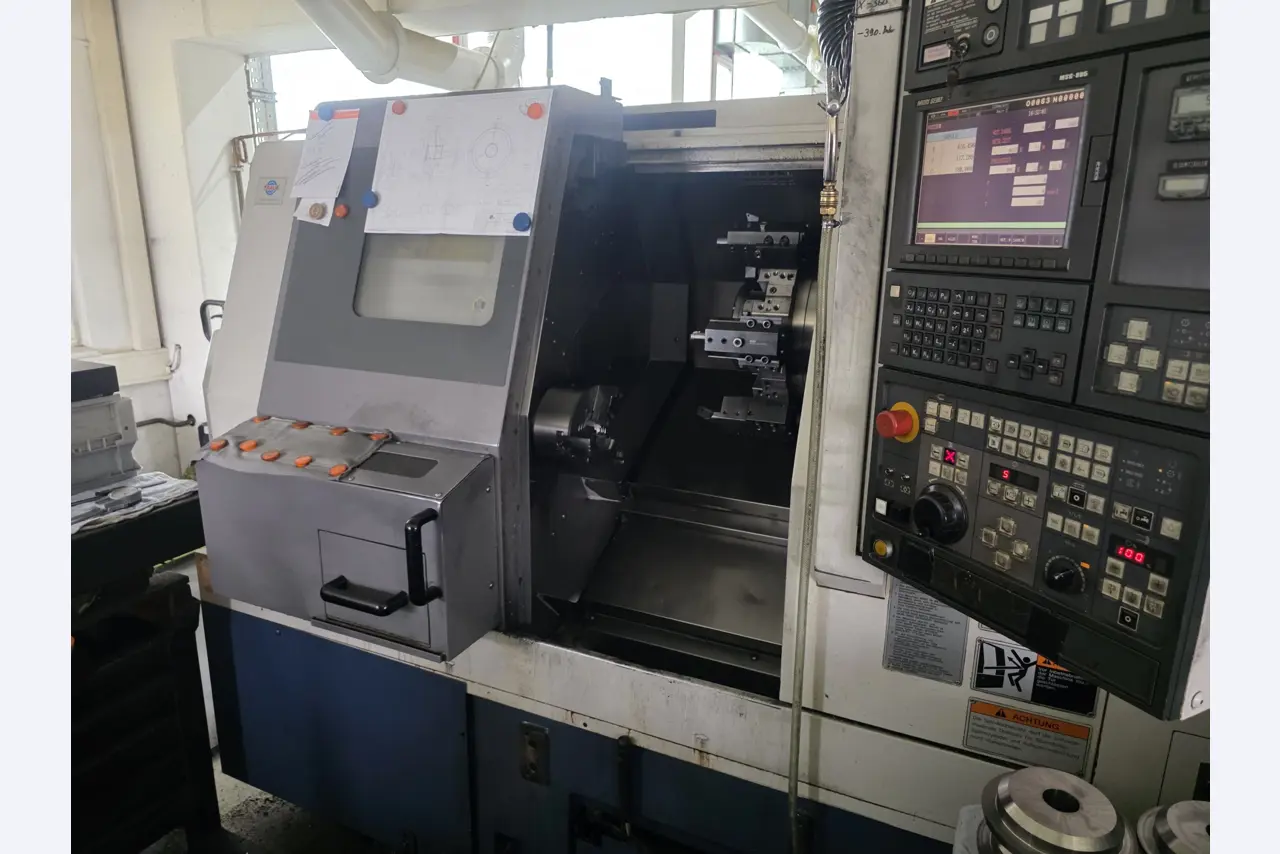 4-axis metal machining center, CNC lathes, workshop equipment, vehicles-8