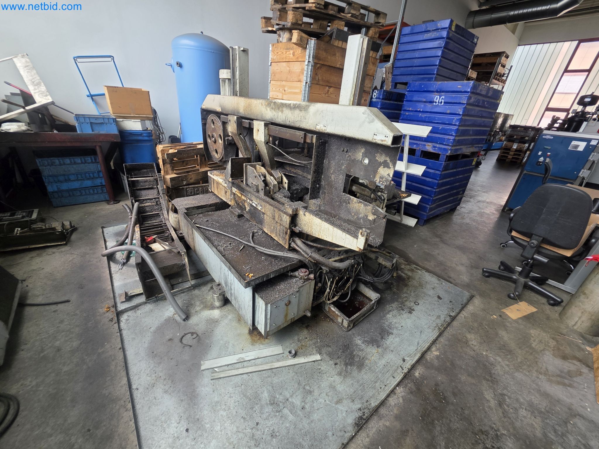 Centre d'usinage métallurgique à 4 axes, tours à commande numérique, équipement d'atelier, véhicules-2