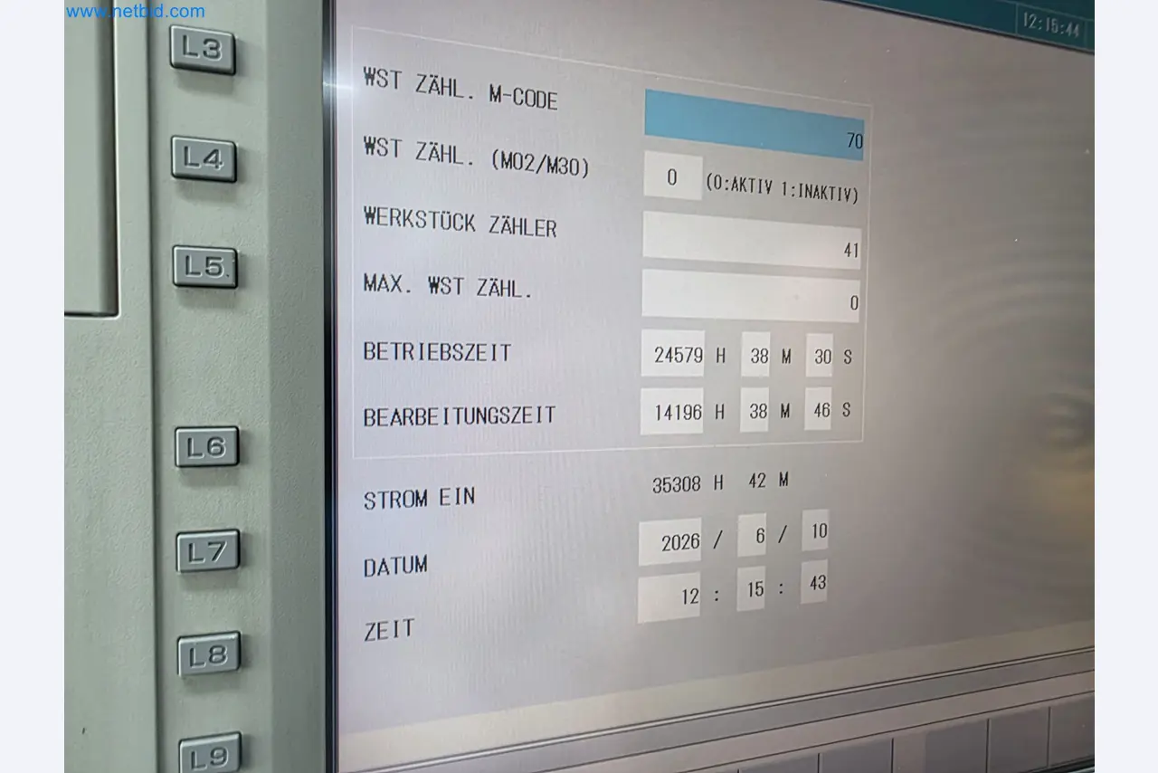 4osé obráběcí centrum na kov, CNC soustruhy, vybavení dílen, vozidla-31
