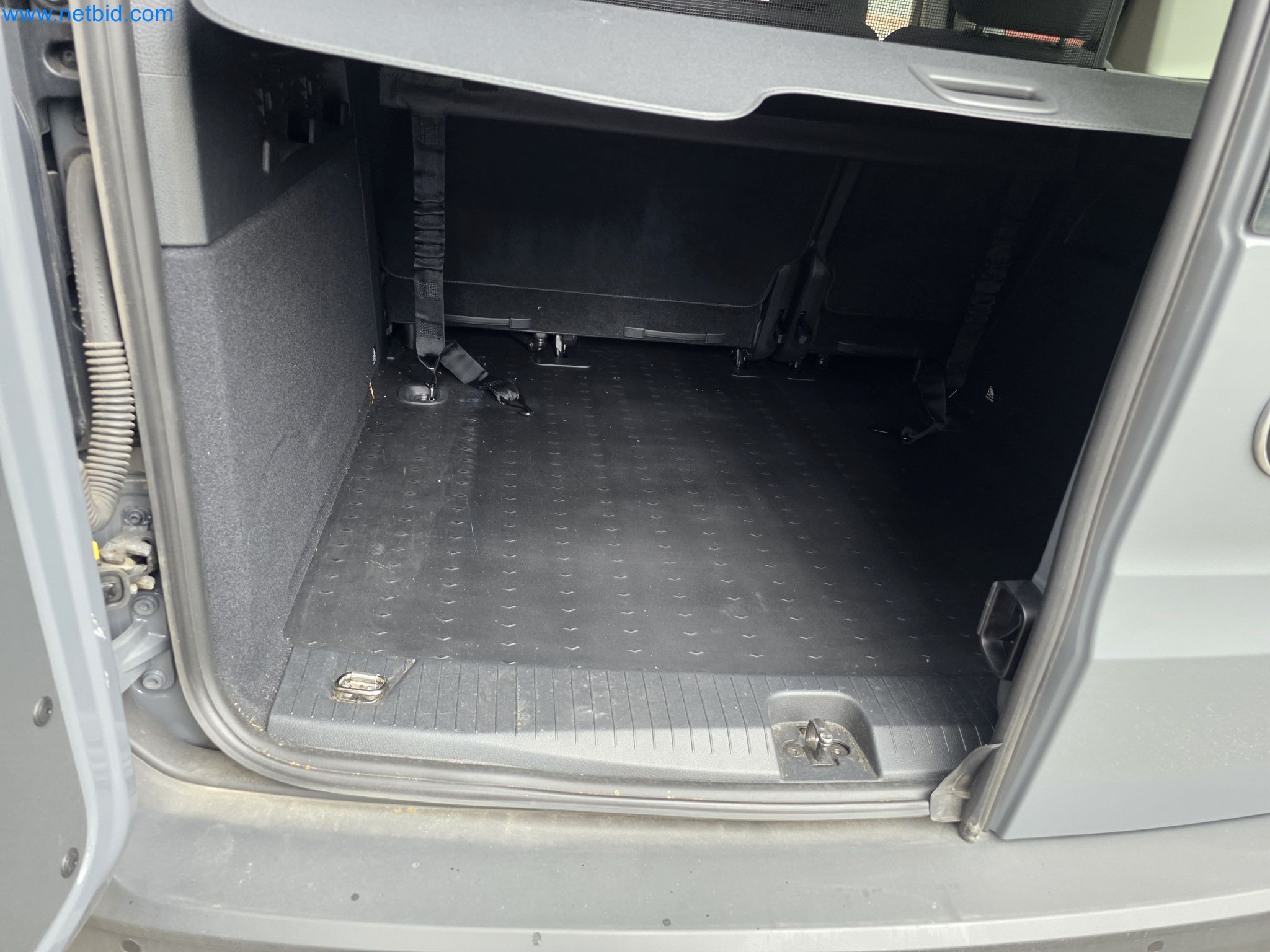 4-Achsen-Metall-Bearbeitungszentrum, CNC-Drehmaschinen, Werkstattausstattung, Fahrzeuge-12