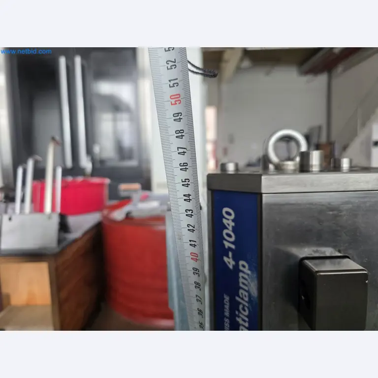 4osé obráběcí centrum na kov, CNC soustruhy, vybavení dílen, vozidla-3