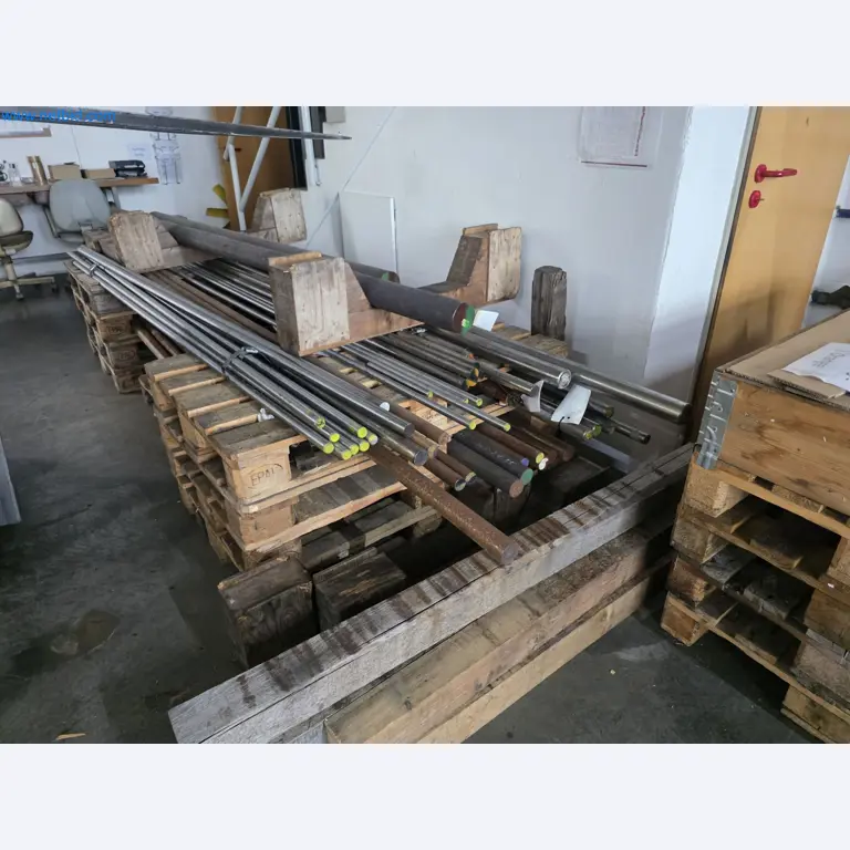 4osé obráběcí centrum na kov, CNC soustruhy, vybavení dílen, vozidla-1
