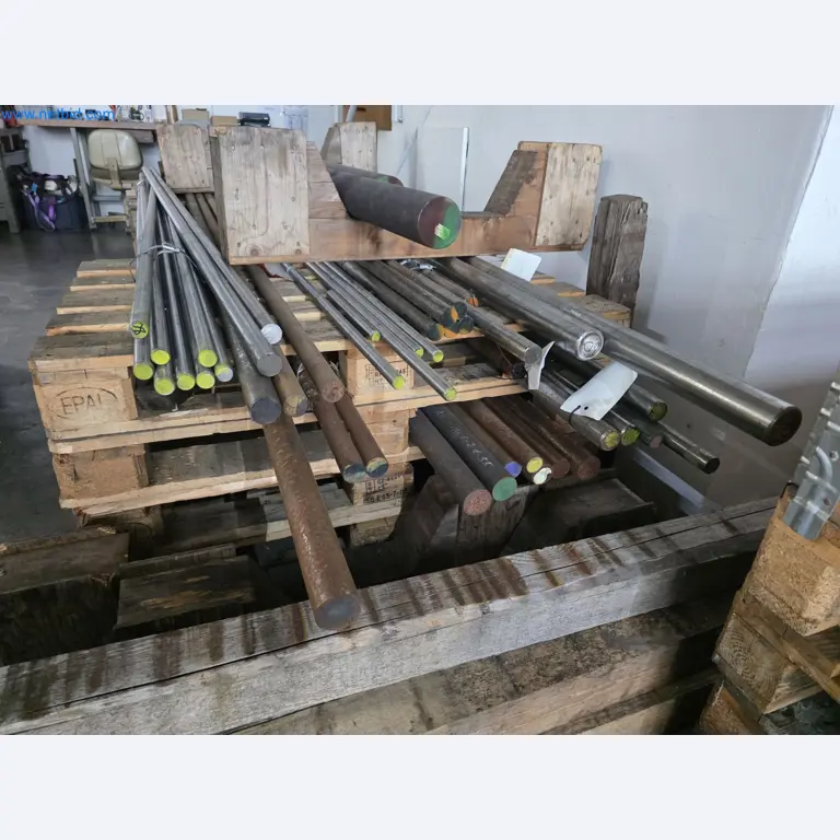4osé obráběcí centrum na kov, CNC soustruhy, vybavení dílen, vozidla-2