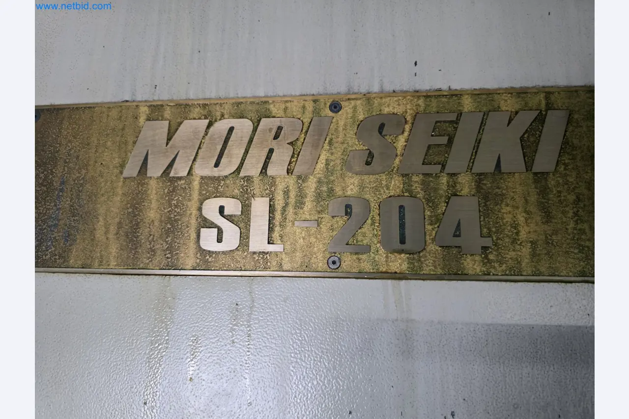 4osé obráběcí centrum na kov, CNC soustruhy, vybavení dílen, vozidla-2