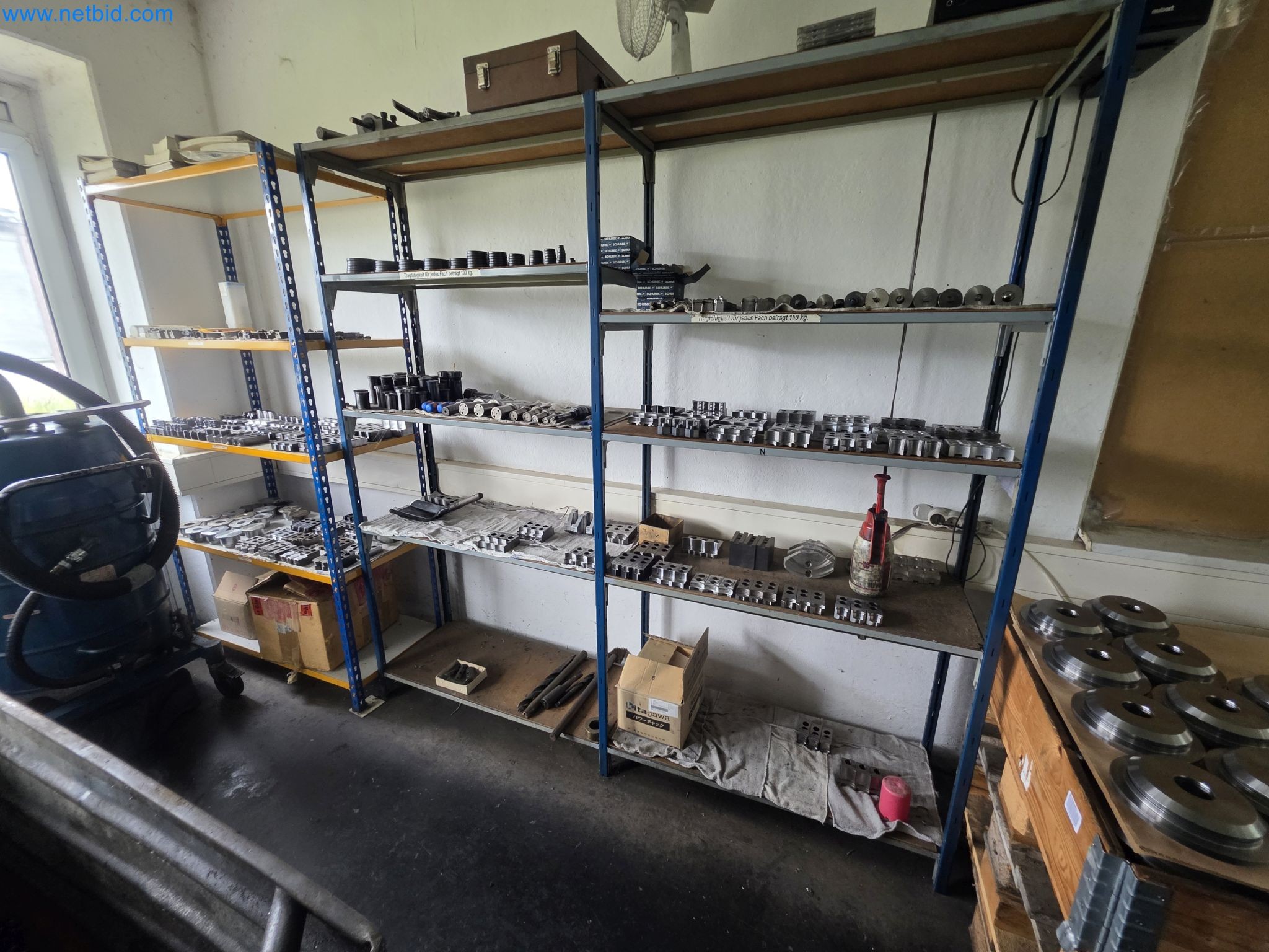 Centre d'usinage métallurgique à 4 axes, tours à commande numérique, équipement d'atelier, véhicules-2