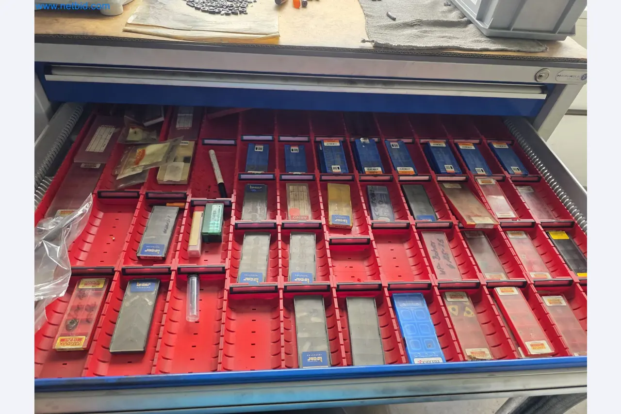 Centre d'usinage métallurgique à 4 axes, tours à commande numérique, équipement d'atelier, véhicules-3