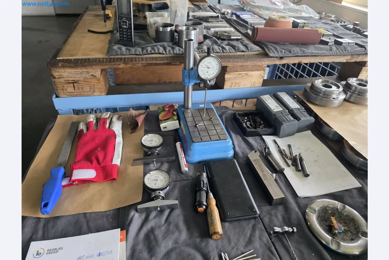 Centre d'usinage métallurgique à 4 axes, tours à commande numérique, équipement d'atelier, véhicules-1