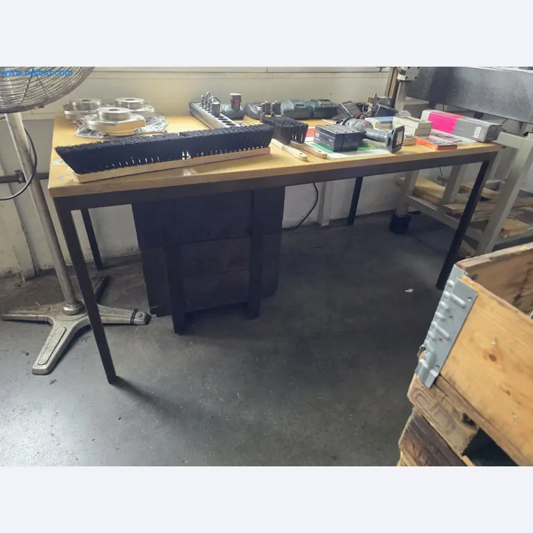Centre d'usinage métallurgique à 4 axes, tours à commande numérique, équipement d'atelier, véhicules-2