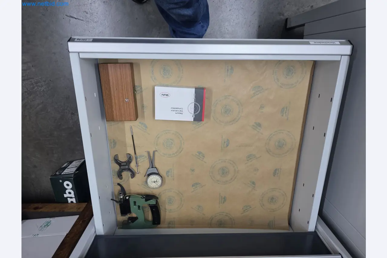 Centre d'usinage métallurgique à 4 axes, tours à commande numérique, équipement d'atelier, véhicules-5