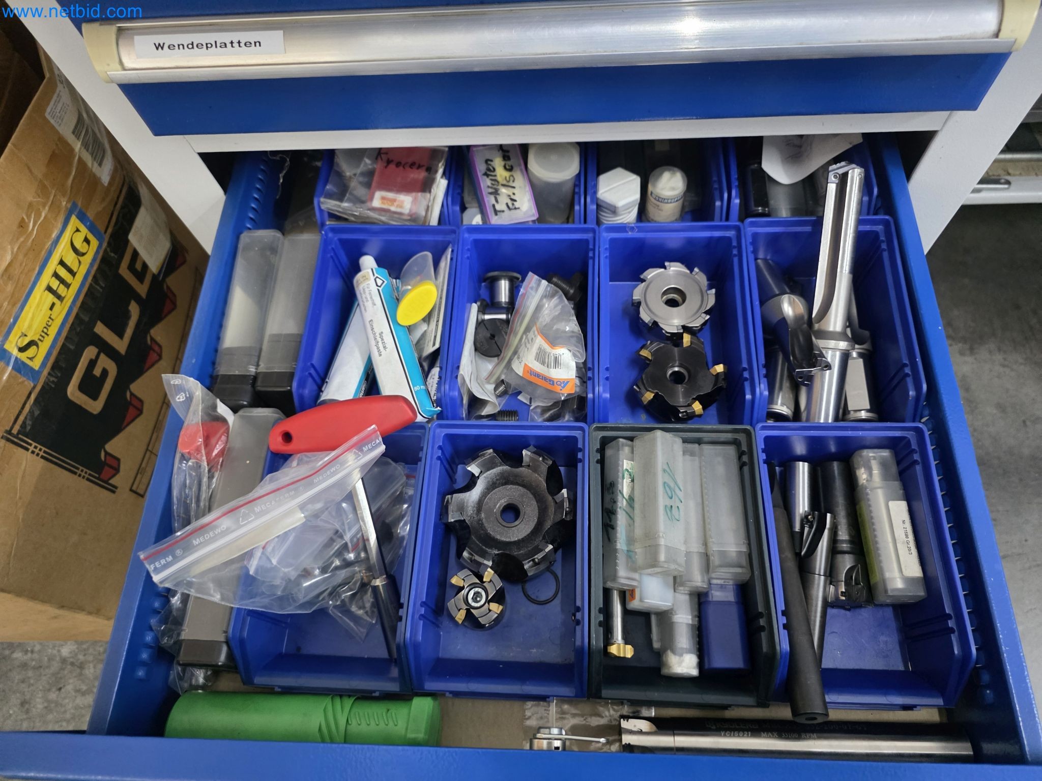 Centre d'usinage métallurgique à 4 axes, tours à commande numérique, équipement d'atelier, véhicules-2