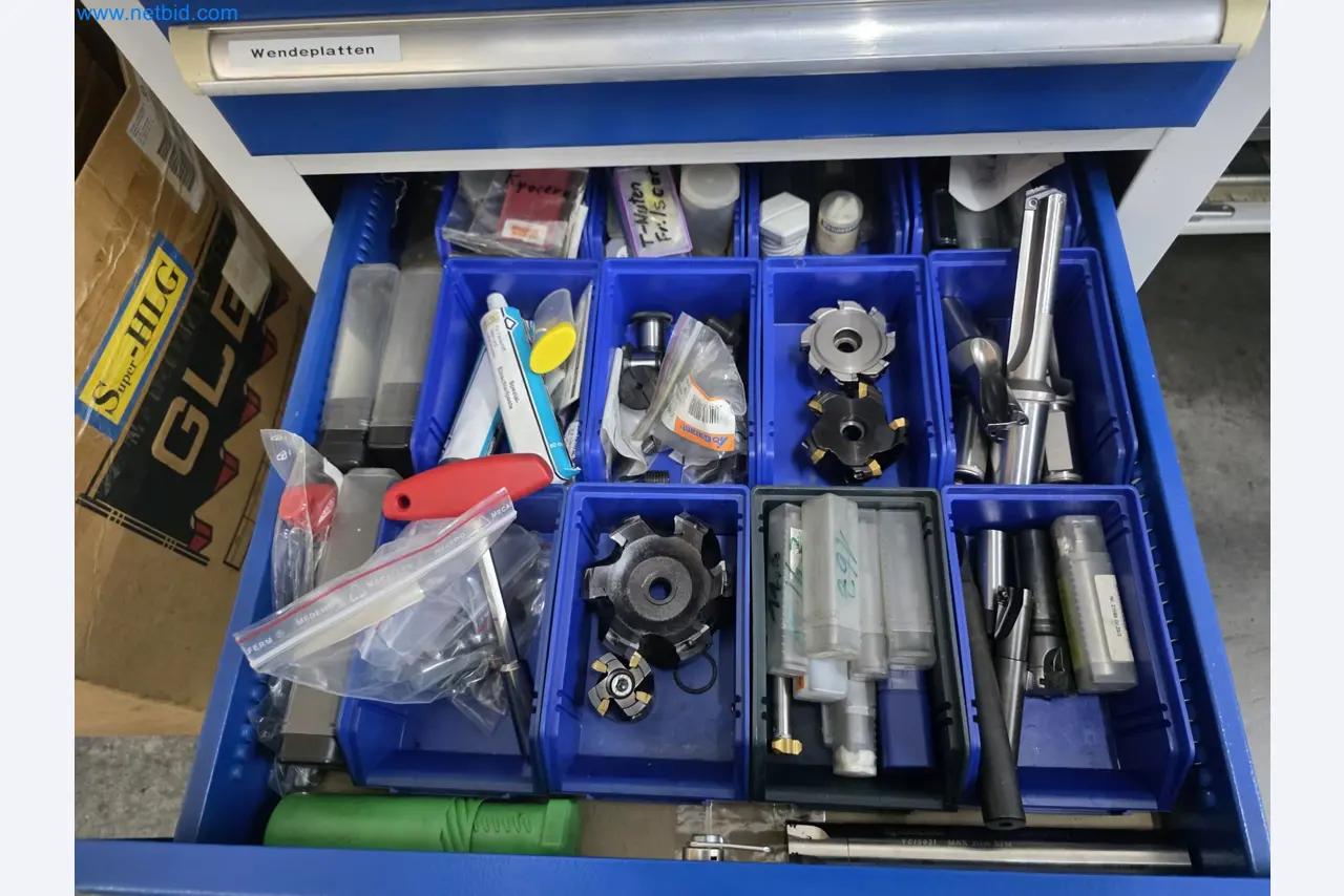 4osé obráběcí centrum na kov, CNC soustruhy, vybavení dílen, vozidla-2