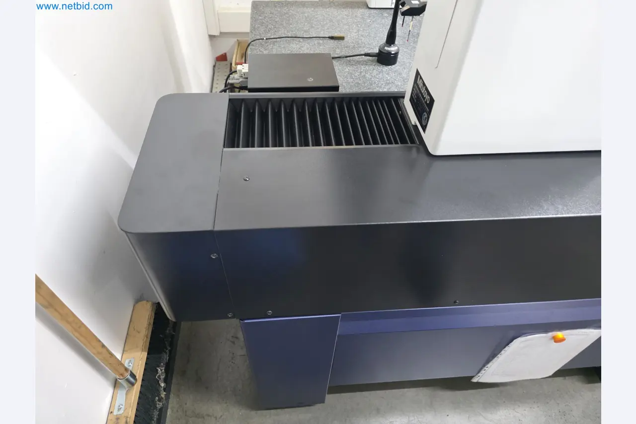 4osé obráběcí centrum na kov, CNC soustruhy, vybavení dílen, vozidla-10