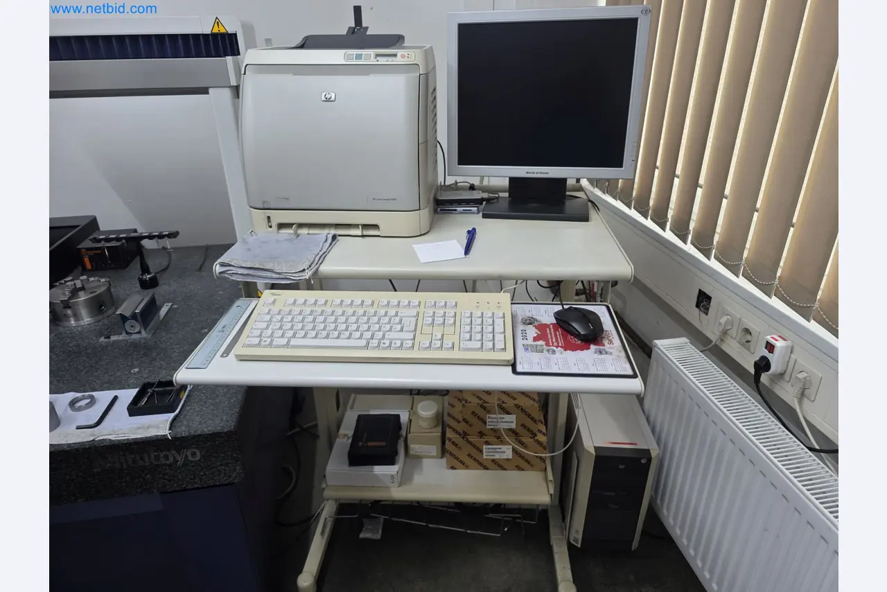 4osé obráběcí centrum na kov, CNC soustruhy, vybavení dílen, vozidla-5