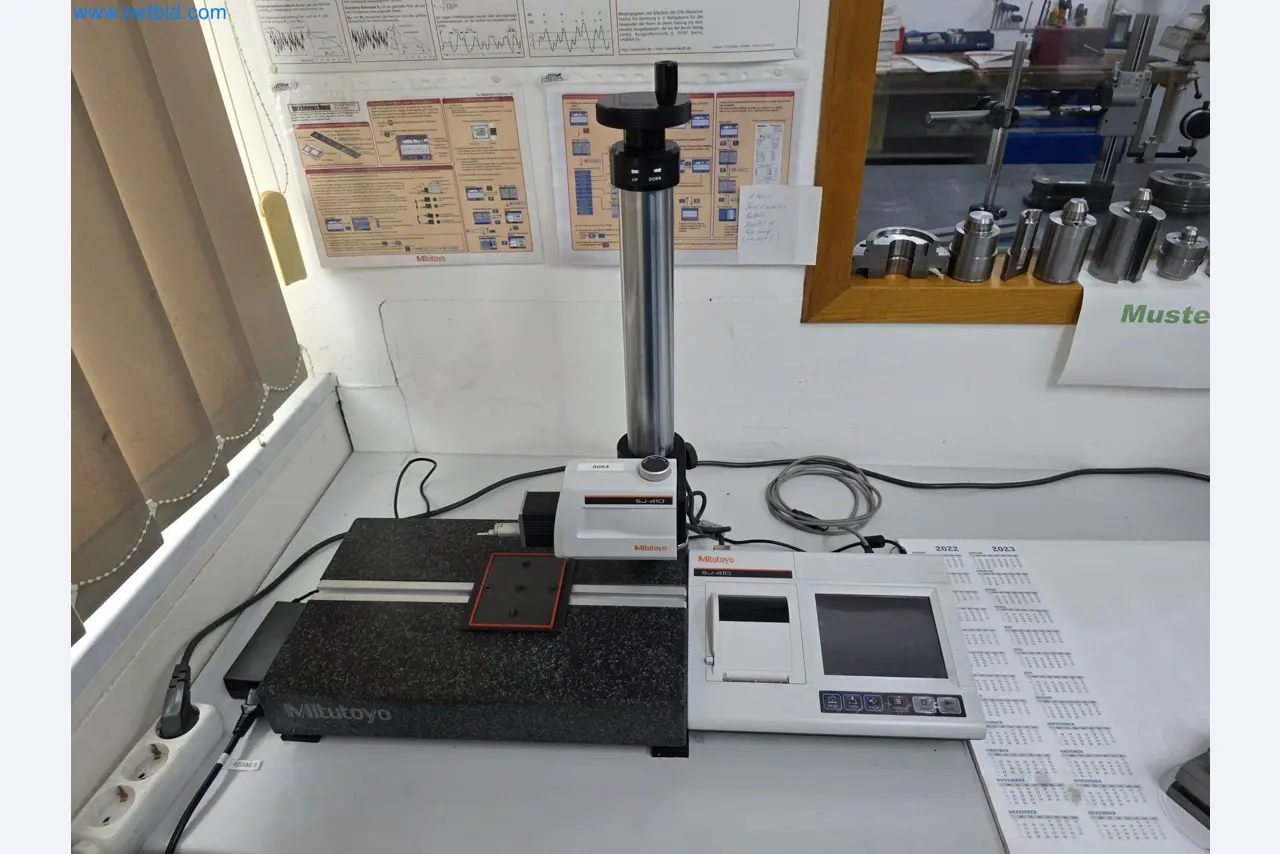 4osé obráběcí centrum na kov, CNC soustruhy, vybavení dílen, vozidla-2