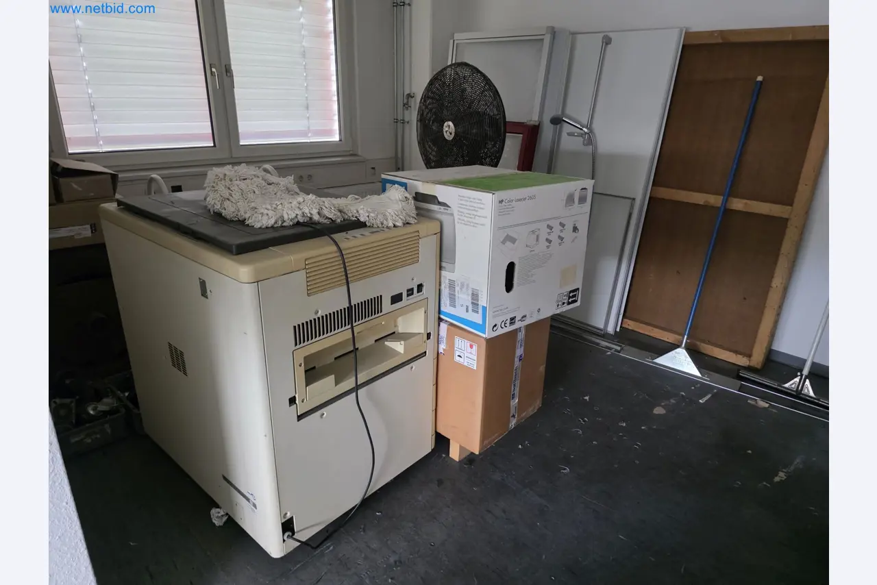 4osé obráběcí centrum na kov, CNC soustruhy, vybavení dílen, vozidla-1
