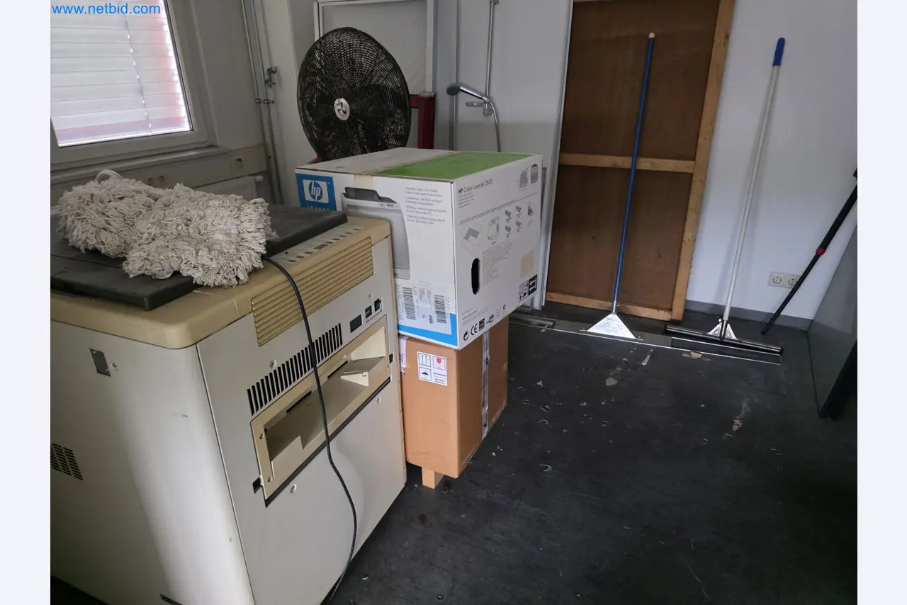 4osé obráběcí centrum na kov, CNC soustruhy, vybavení dílen, vozidla-2