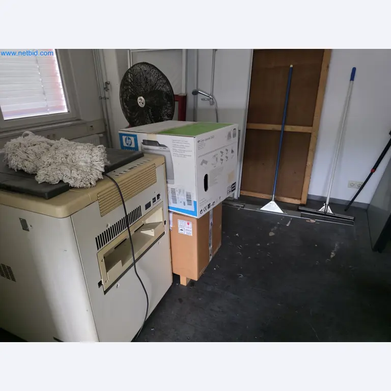 4osé obráběcí centrum na kov, CNC soustruhy, vybavení dílen, vozidla-2